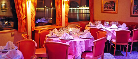 Restaurant auf der MS Rhone Princess