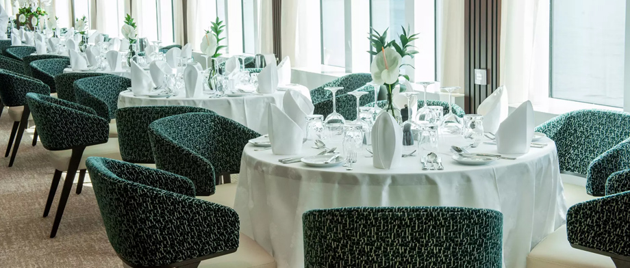 Restaurant an Bord der AMADEUS Nova