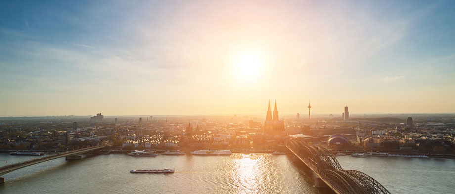 Rhein-Ufer von Bord der VistaSky