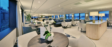 Panorama Lounge an Bord der VIVA ONE